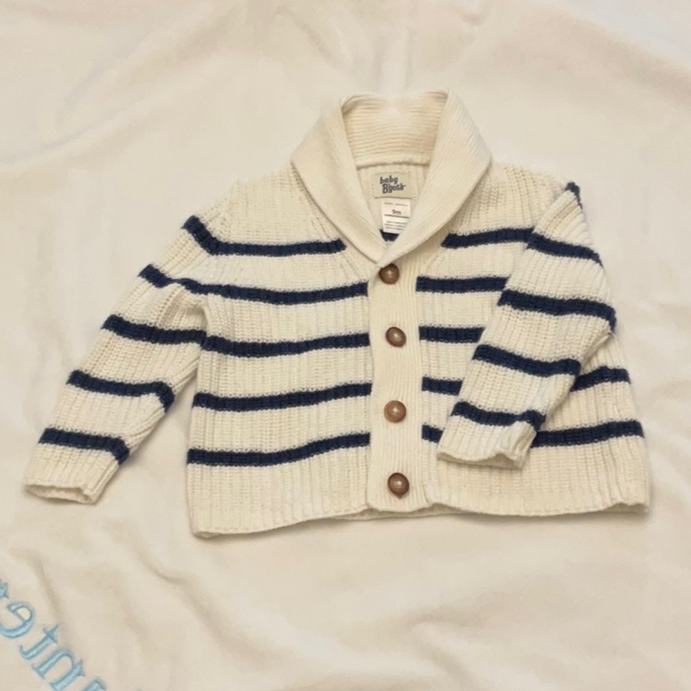 OshKosh B’gosh Baby Boy White Navy Striped Yarn Shawl Cardigan Size 9 Months